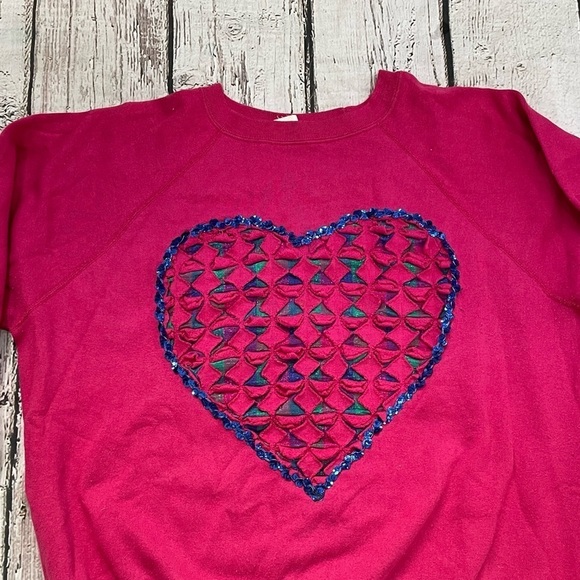 Vintage Heart Valentine Pink 1980s Crewneck Jumper Sweatshirt - Picture 3 of 5